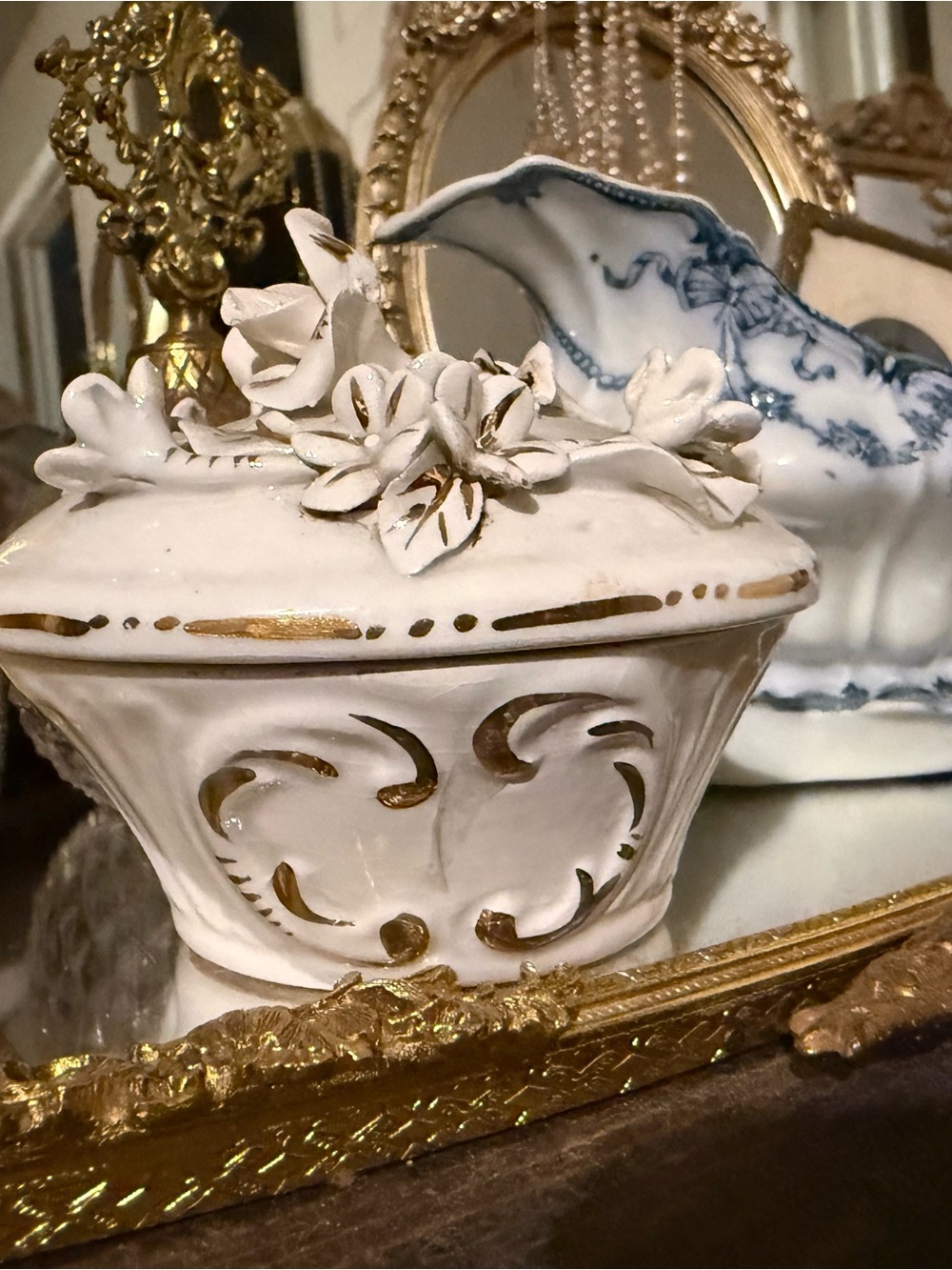 Antique porcelain trinket box